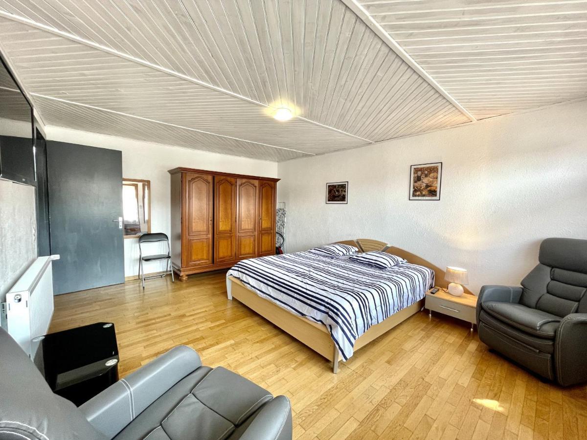 Apartment Louis Petite Maison *