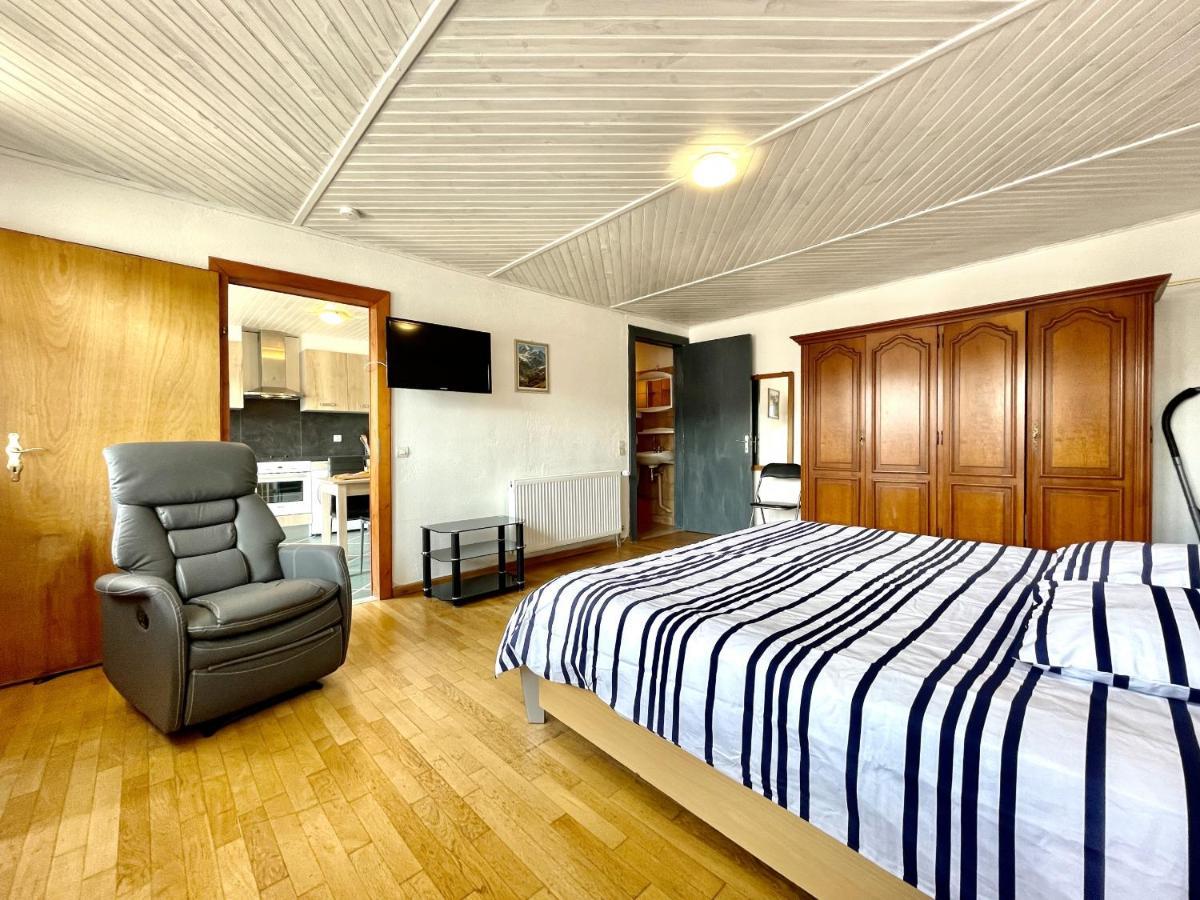 Louis Petite Maison * Bains-les-Bains